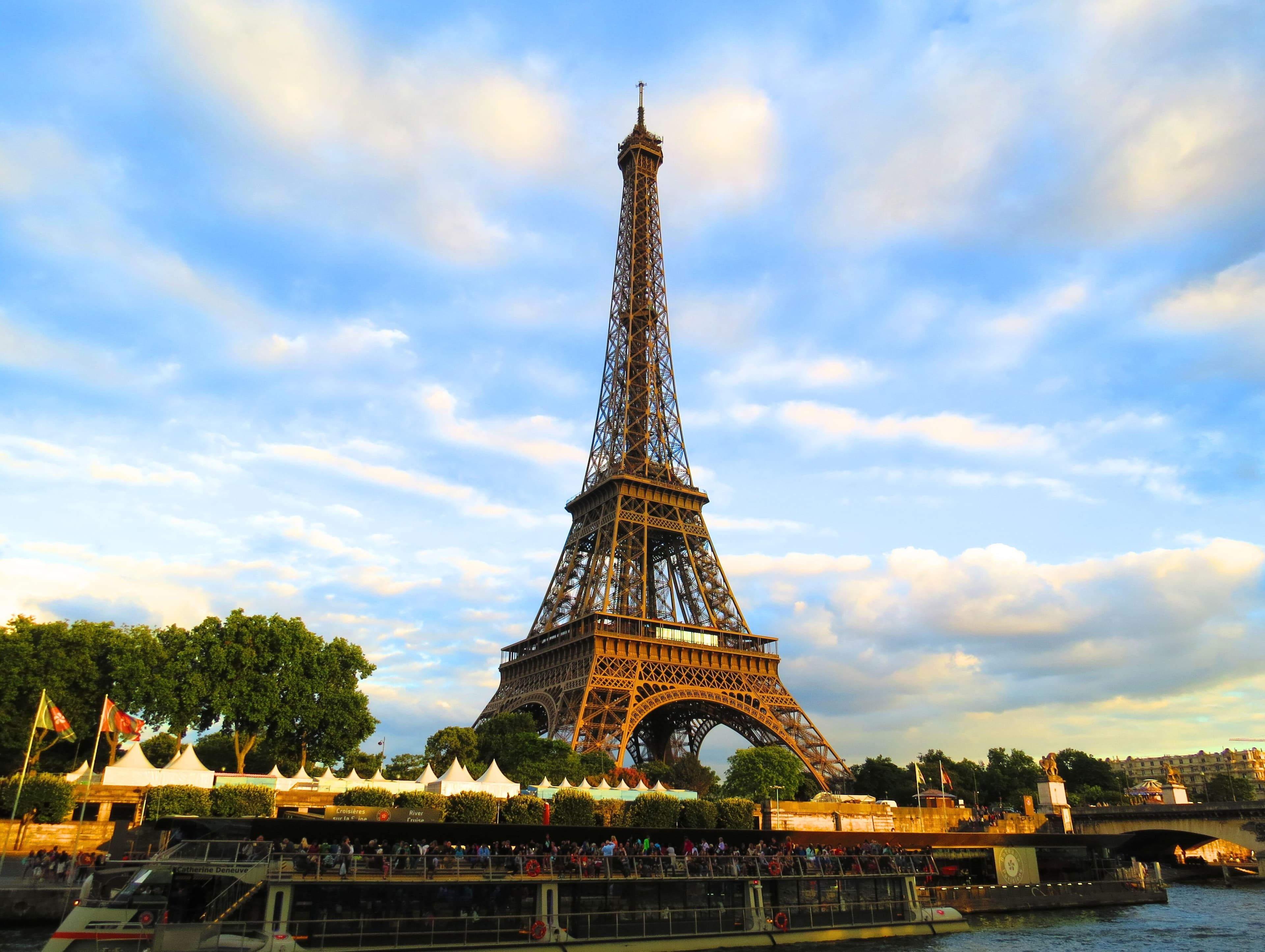 Eiffel Tower Eiffel Tower